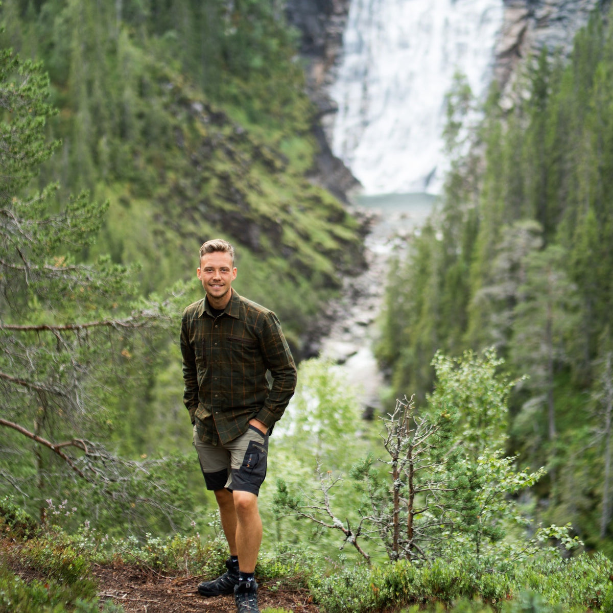 Haunter Vännäs Shorts Khaki