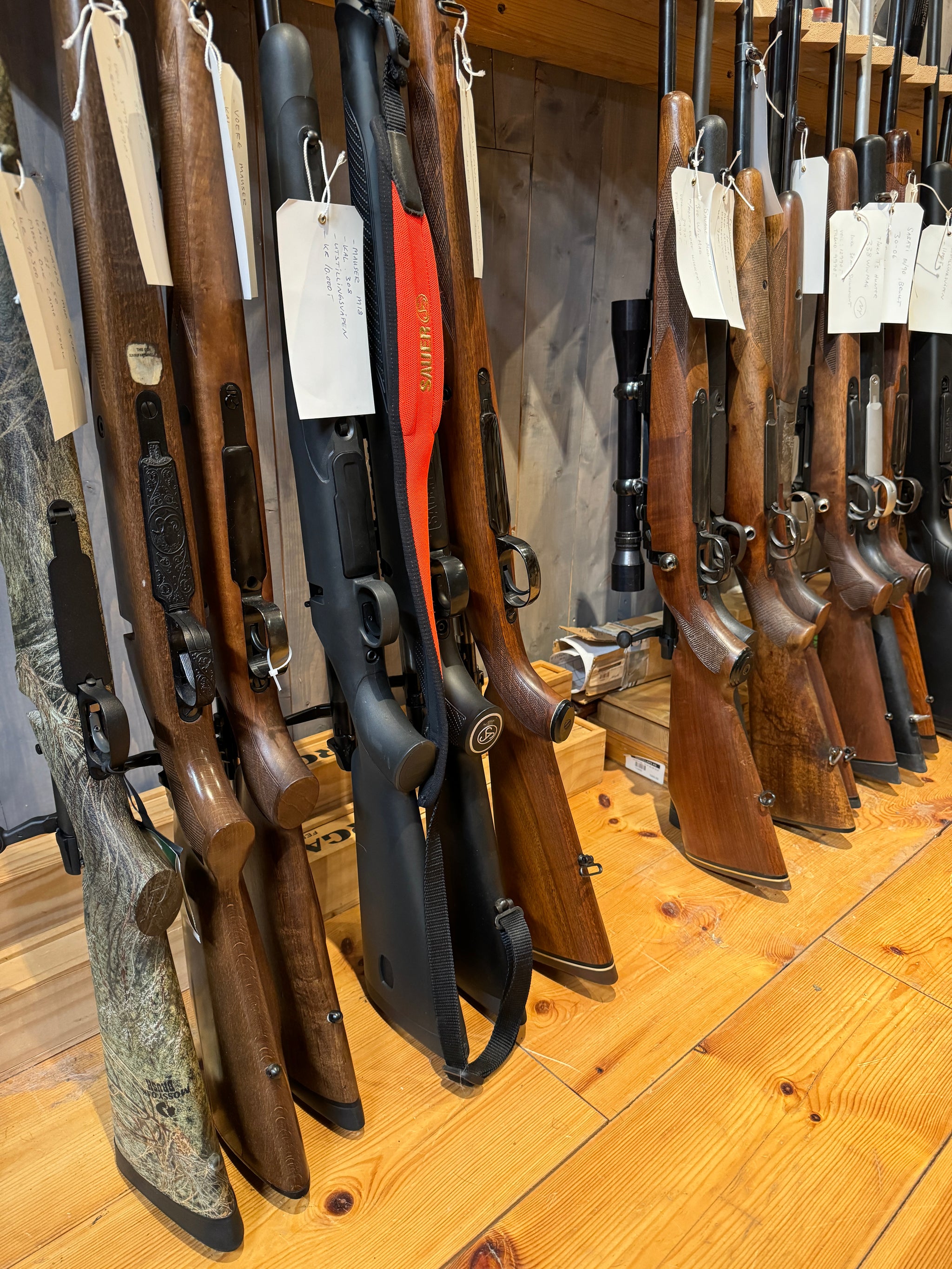 Brukt/Demo Våpen - Markhusan